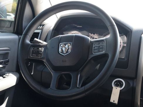 Used 2020 RAM 1500 Classic Warlock AWD/4WD image 7