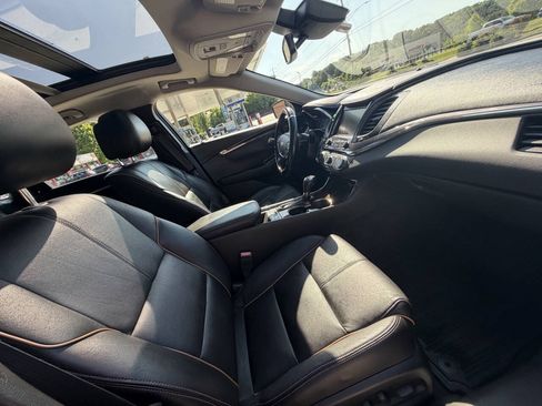 Used 2014 Chevrolet Impala LTZ FWD image 17