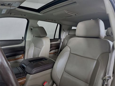 Used 2015 Chevrolet Tahoe LTZ image 8