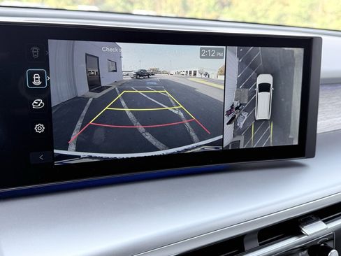 New 2026 Hyundai Ioniq 9 Limited image 14