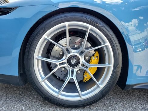 Certified 2026 Porsche 911 GT3 RWD image 13