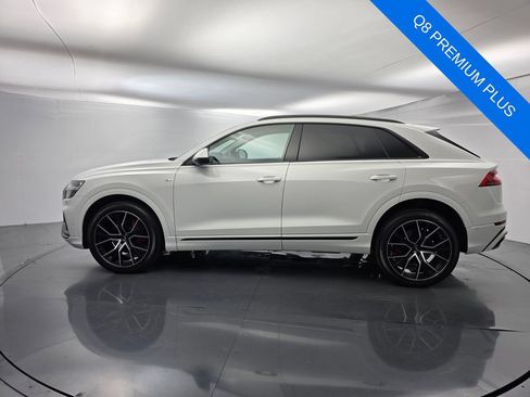 Used 2020 Audi Q8 Premium Plus w/ Premium Plus Package AWD/4WD image 7