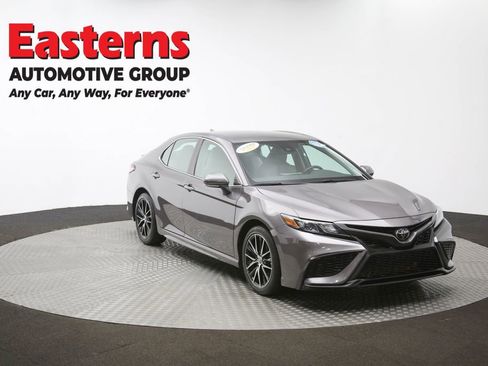 Used 2023 Toyota Camry SE image 50