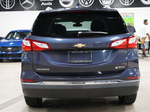 Used 2018 Chevrolet Equinox Premier FWD image 4