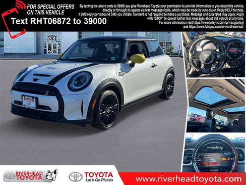 Used 2024 MINI Cooper SE image 1
