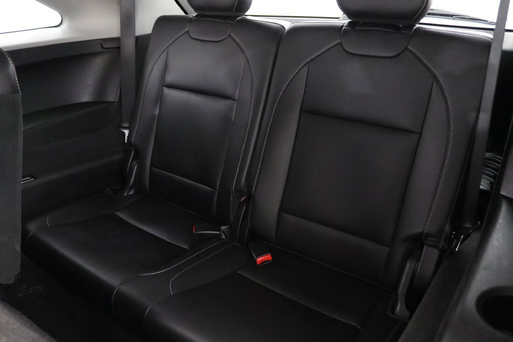 Used 2019 Acura MDX w/ Technology Package AWD/4WD image 12