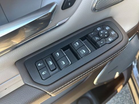 New 2026 RAM 1500 Laramie w/ Advanced Safety Group II AWD/4WD image 14