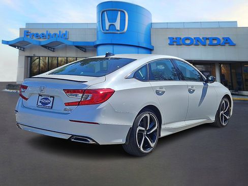 Used 2022 Honda Accord Sport Special Edition image 6