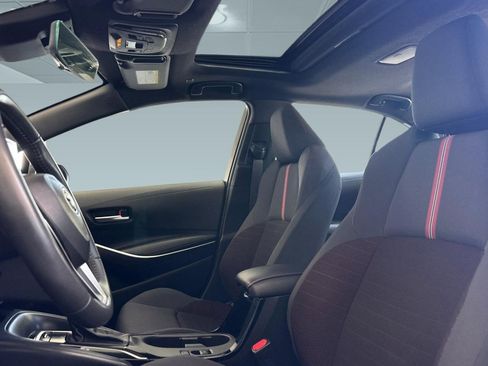 Used 2024 Toyota Corolla SE w/ SE Package AWD/4WD image 15