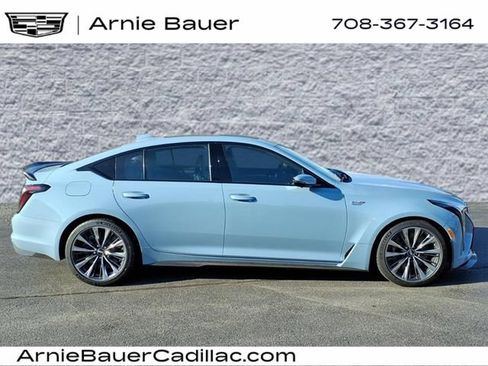New 2026 Cadillac CT5 V Blackwing w/ Carbon Fiber 2 Package RWD image 4