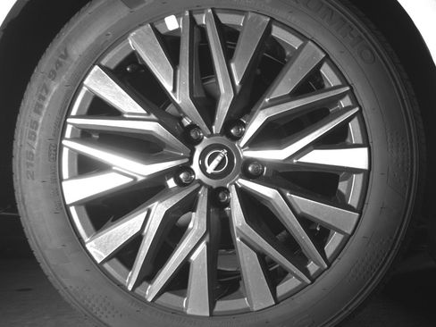 Used 2025 Nissan Altima 2.5 SV image 15