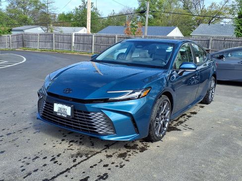 New 2026 Toyota Camry XLE FWD image 30