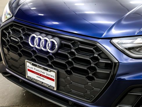 Used 2025 Audi Q5 2.0T Premium w/ Convenience Plus Package image 14