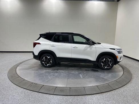 New 2026 Kia Seltos S AWD/4WD image 5