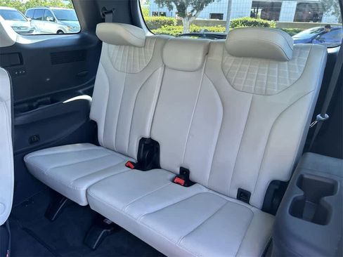 Used 2024 Hyundai Palisade Limited image 30