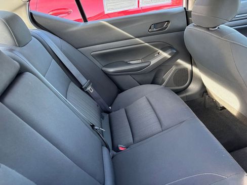 Used 2025 Nissan Altima 2.5 SV image 37