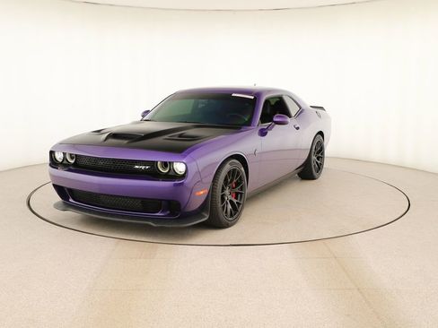 Used 2016 Dodge Challenger SRT Hellcat RWD image 12