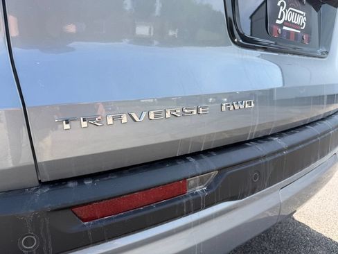 Used 2026 Chevrolet Traverse LT w/ Sun and Wheel Package AWD/4WD image 39