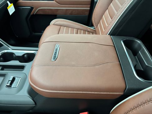 New 2026 GMC Sierra 2500 Denali Ultimate AWD/4WD image 35