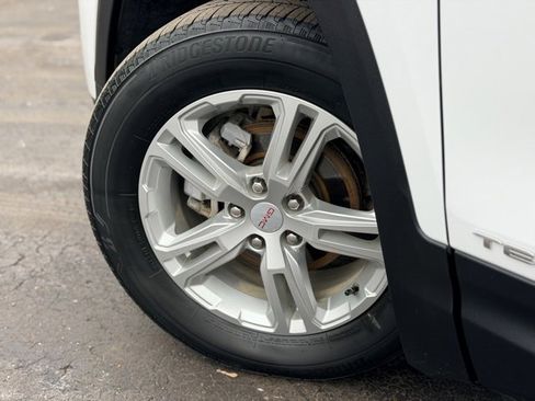 Certified 2023 GMC Terrain SLE w/ LPO, Floor Liner Package image 26