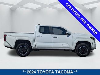 Used 2024 Toyota Tacoma TRD Sport video 3