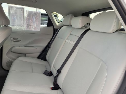 Used 2024 Hyundai Kona SEL image 12