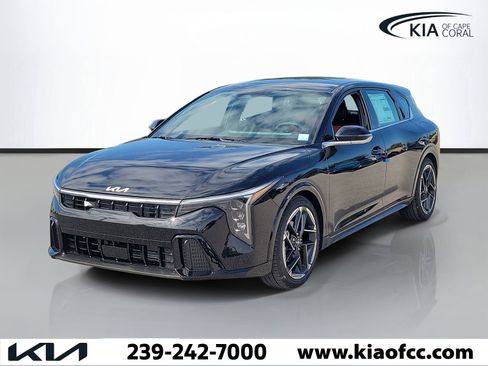 New 2026 Kia K4 EX FWD image 3