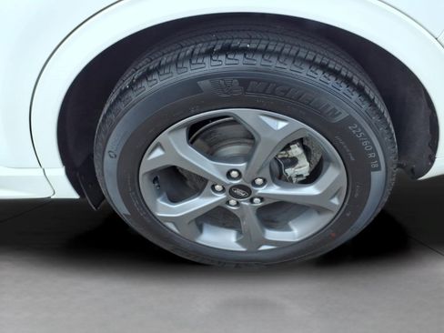 Used 2023 Ford Escape ST-Line w/ Tech Pack #1 FWD image 8