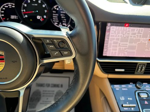 Used 2021 Porsche Cayenne image 28