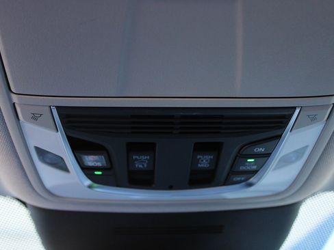 Used 2026 Acura MDX FWD image 28