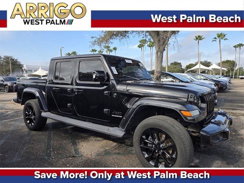 Used 2022 Jeep Gladiator Overland image 1