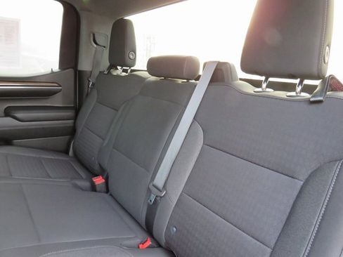 Used 2022 Chevrolet Silverado 1500 LT Trail Boss w/ Protection Package image 22