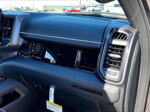 New 2026 RAM 1500 Limited AWD/4WD image 29