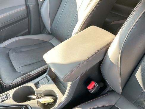 Used 2024 Subaru Crosstrek 2.5i Limited w/ Crosstrek Mirror Package image 20