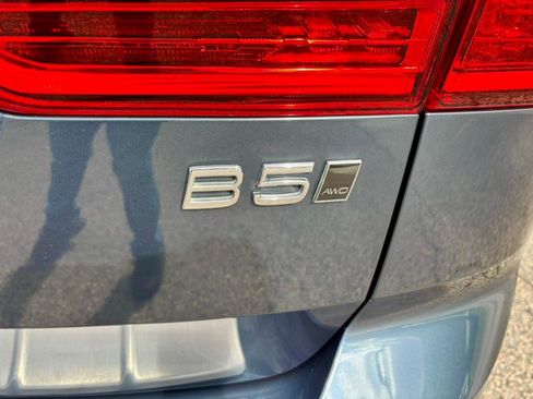 Used 2022 Volvo XC60 B5 Inscription w/ Climate Package image 31