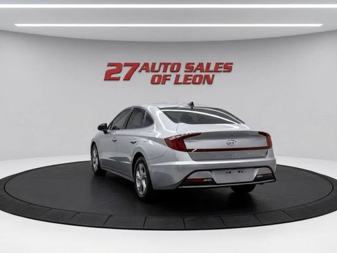 Used 2022 Hyundai Sonata SE FWD image 5