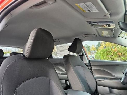 New 2026 Hyundai Kona SE AWD/4WD image 11