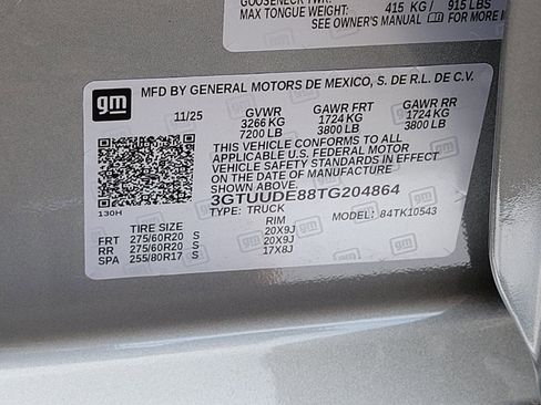 New 2026 GMC Sierra 1500 SLT w/ SLT Premium Package image 15