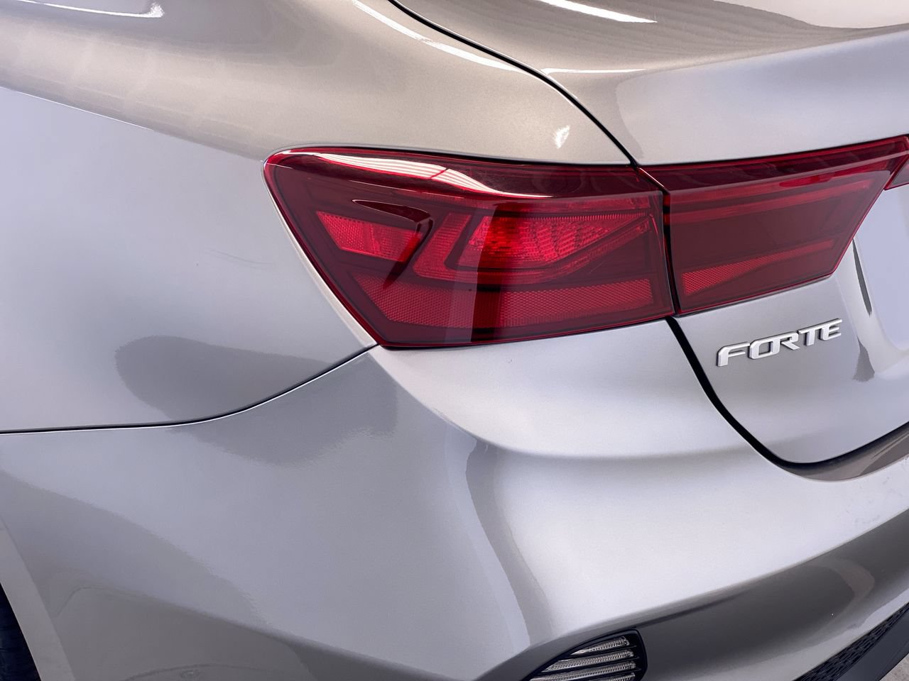 Certified 2024 Kia Forte LXS FWD image 9