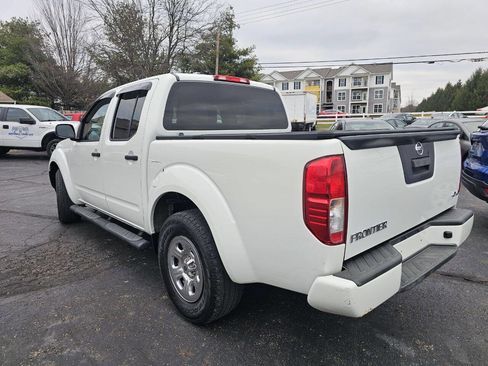 Used 2017 Nissan Frontier S image 9