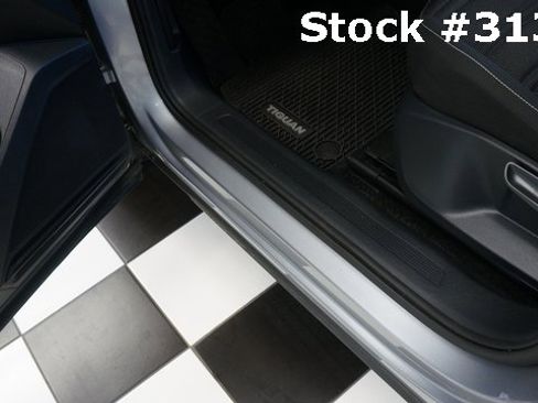 Certified 2024 Volkswagen Tiguan S image 30