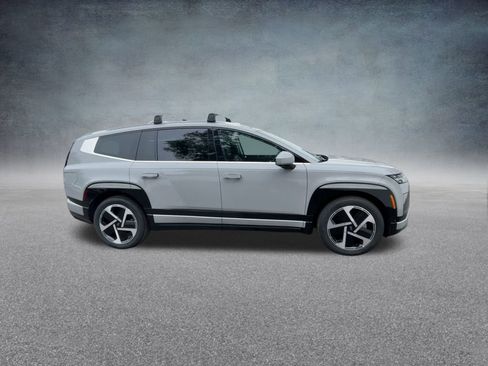 New 2026 Hyundai Ioniq 9 Limited image 25