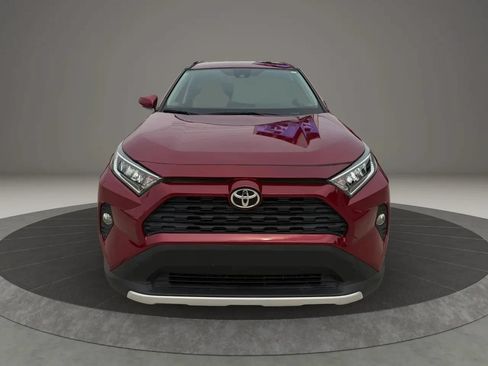 Used 2019 Toyota RAV4 LE w/ All Weather Liner Package AWD/4WD image 2