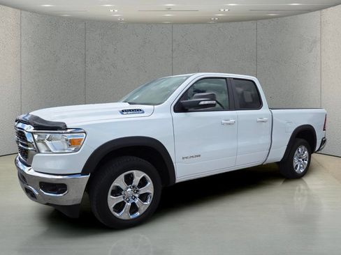 Certified 2022 RAM 1500 Big Horn AWD/4WD image 8