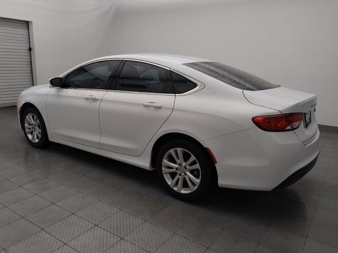 Used 2016 Chrysler 200 Touring image 3