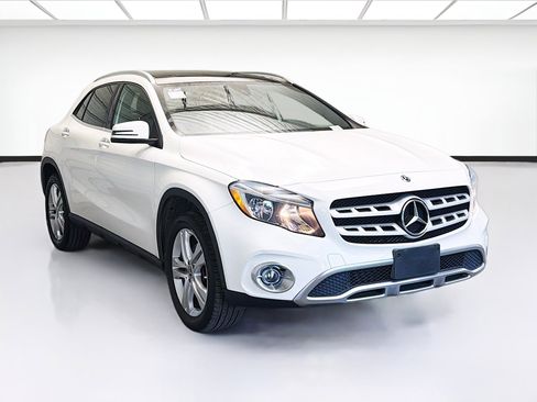 Used 2018 Mercedes-Benz GLA 250 image 3
