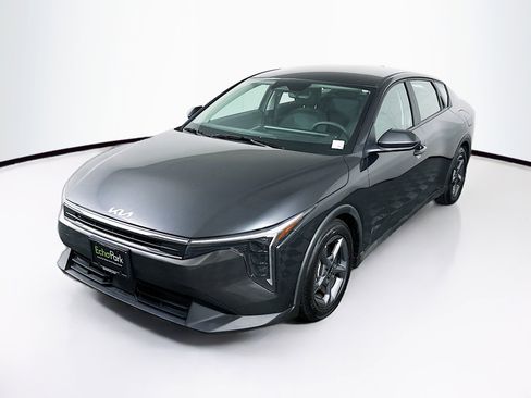 Used 2025 Kia K4 FWD image 3