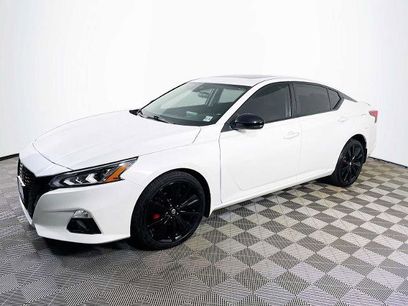 Certified 2022 Nissan Altima 2.5 SR w/ Midnight Edition Package
