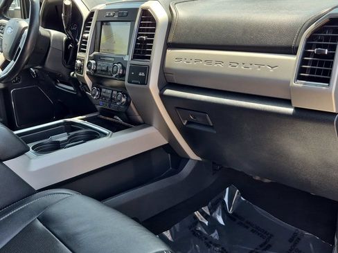 Used 2019 Ford F450 Lariat w/ Lariat Ultimate Package AWD/4WD image 11