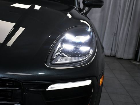 Used 2024 Porsche Macan image 72